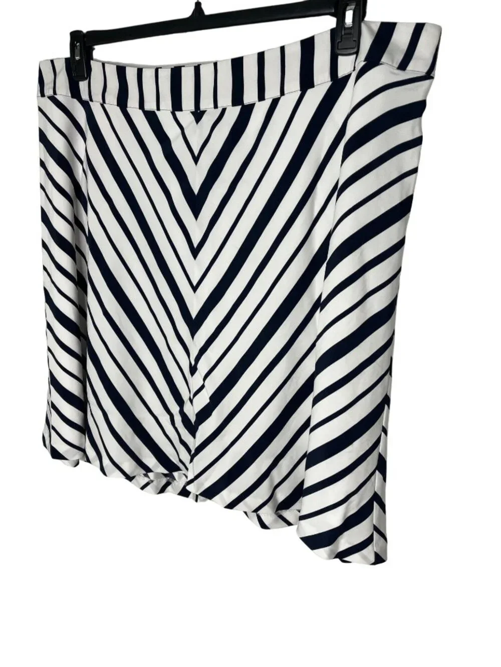 Lane Bryant Plus 22 Chevron Stripe Flare Skirt Navy White Side Zip - Picture 10 of 10